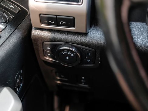 Used 2021 Ford F250 Lariat AWD/4WD image 33
