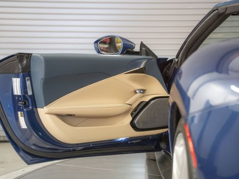 Certified 2025 Ferrari Roma Spider image 29