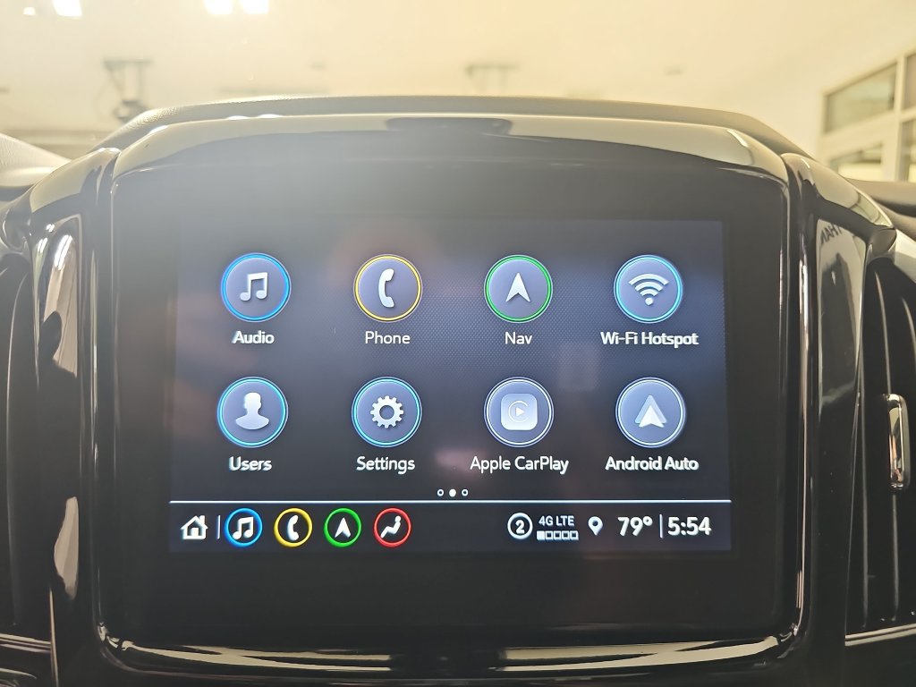 Used 2023 Chevrolet Traverse Premier AWD/4WD image 28
