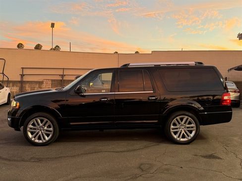 Used 2017 Ford Expedition EL Limited w/ Equipment Group 301A RWD image 8