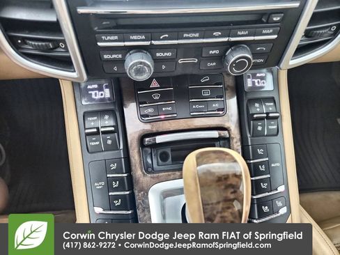 Used 2016 Porsche Cayenne AWD/4WD image 19