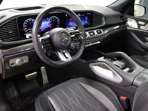 Certified 2024 Mercedes-Benz GLS 63 AMG 4MATIC image 4