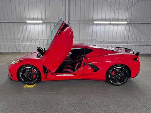 Used 2022 Chevrolet Corvette Stingray Preferred Cpe w/ Z51 Performance Package RWD image 20