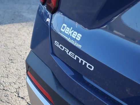 New 2026 Kia Sorento SX image 8
