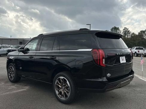 New 2025 Ford Expedition King Ranch image 11