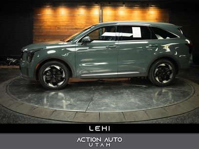Used 2025 Kia Sorento EX