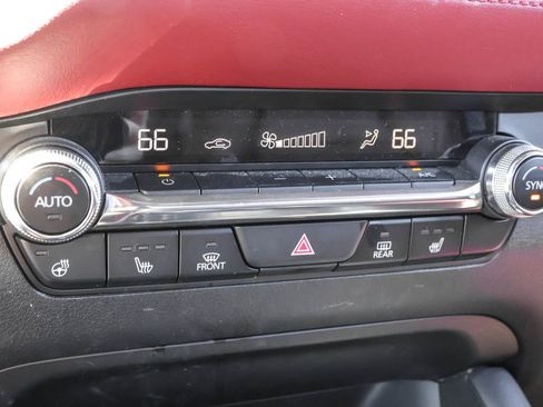 Used 2023 MAZDA MAZDA3 Hatchback w/Premium Plus Pkg image 25