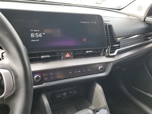 Used 2023 Kia Sportage EX FWD image 23