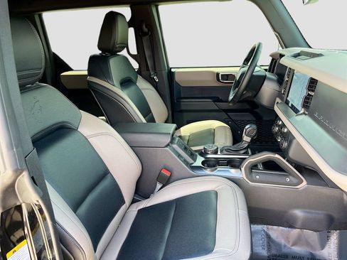 Used 2024 Ford Bronco Big Bend AWD/4WD image 27