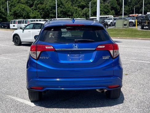 Used 2020 Honda HR-V Touring image 8