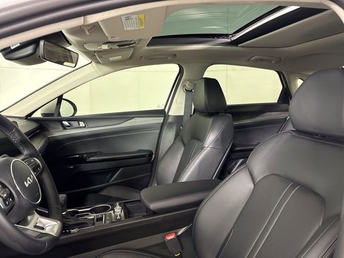 New 2026 Kia K5 EX image 19