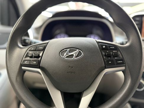 Used 2021 Hyundai Tucson Value FWD image 22