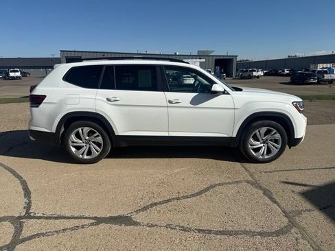 Used 2022 Volkswagen Atlas SE AWD/4WD image 12