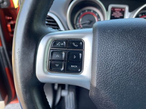 Used 2013 Dodge Journey SXT w/ Flexible Seating Group image 16