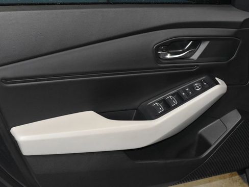 Used 2024 Honda Accord EX image 4