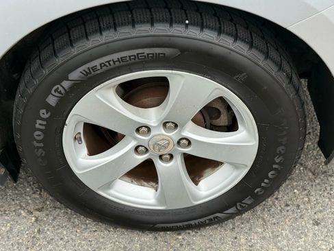 Used 2012 Toyota Sienna LE image 39