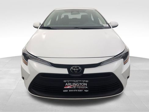 Used 2024 Toyota Corolla LE image 10