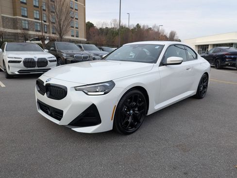 New 2026 BMW 230i Coupe w/ M Sport Package image 7