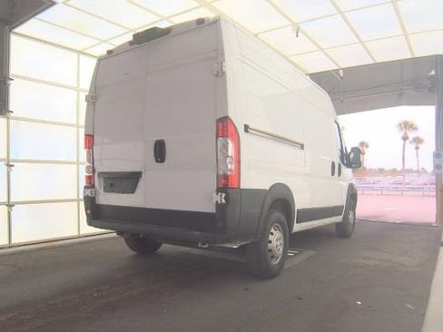 Used 2022 RAM ProMaster 2500 FWD image 5