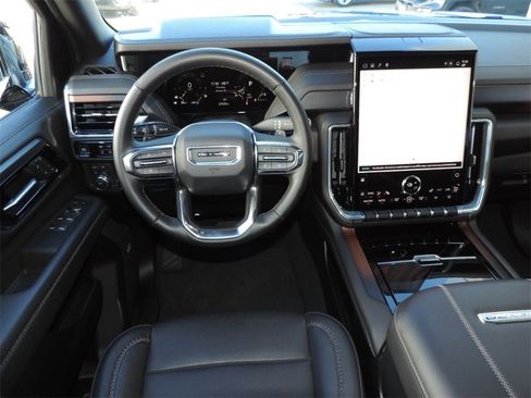 Certified 2025 GMC Yukon Denali image 15