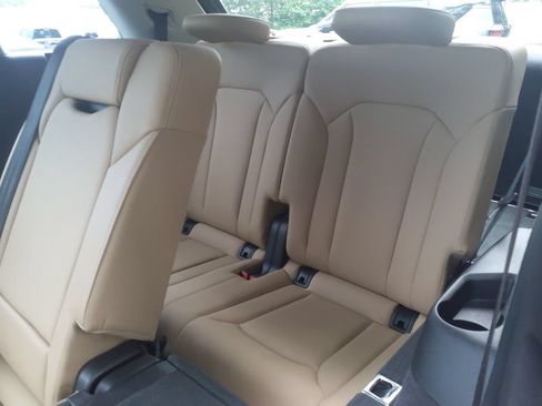 Used 2025 Audi Q7 3.0T Premium Plus AWD/4WD image 20