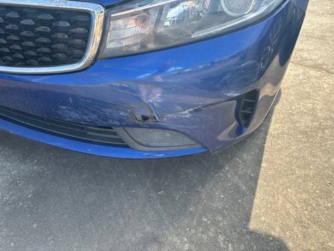 Used 2018 Kia Forte S FWD image 13