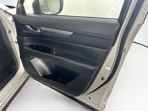 Used 2024 MAZDA CX-5 AWD 2.5 S w/ Select Package image 31