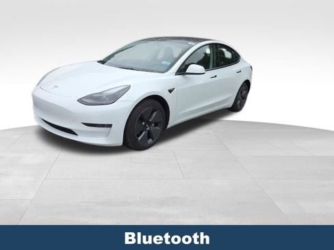 Used 2023 Tesla Model 3 Standard Range RWD image 4