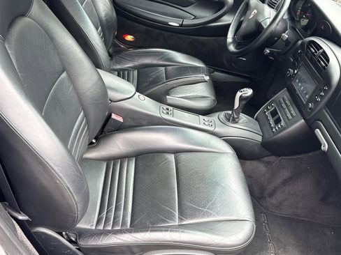 Used 2002 Porsche 911 Carrera image 17