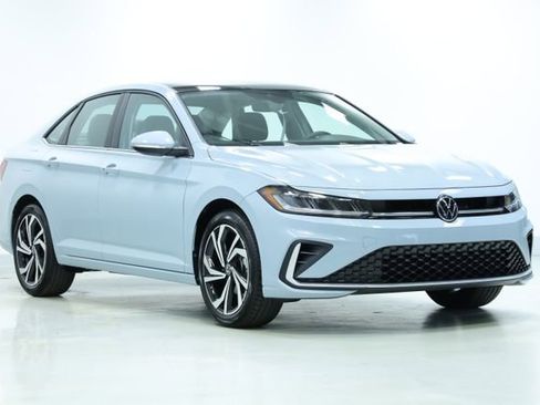 New 2026 Volkswagen Jetta SEL image 3