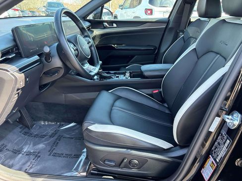 Used 2025 Kia K5 GT-Line AWD/4WD image 9