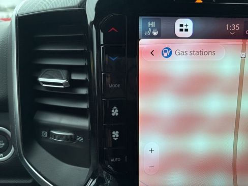 New 2026 RAM 1500 4x4 Crew Cab image 53