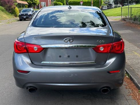 Used 2017 INFINITI Q50 3.0t Premium w/ 3.0T Premium Plus Package RWD image 5
