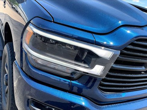 Used 2023 RAM 2500 Laramie AWD/4WD image 30