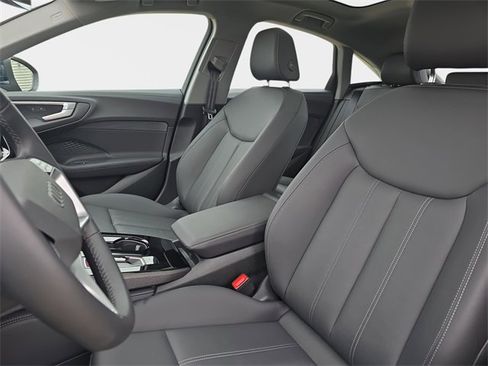 Used 2025 Audi A5 2.0T Premium w/ Convenience Package image 18