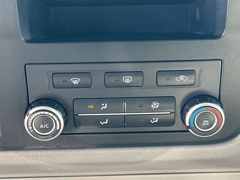 Used 2019 Nissan NV 2500 SV w/ Navigation Package image 24