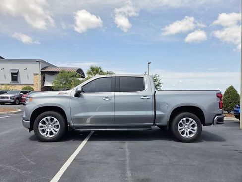 Used 2024 Chevrolet Silverado 1500 LTZ w/ Z71 Off-Road Package AWD/4WD image 3
