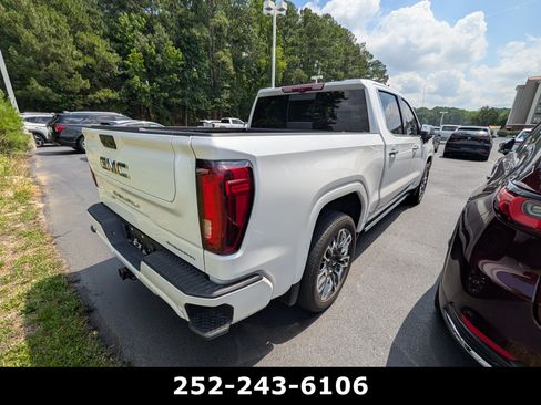 Used 2024 GMC Sierra 1500 Denali Ultimate AWD/4WD image 5