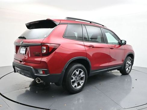 Used 2023 Honda Passport TrailSport image 8