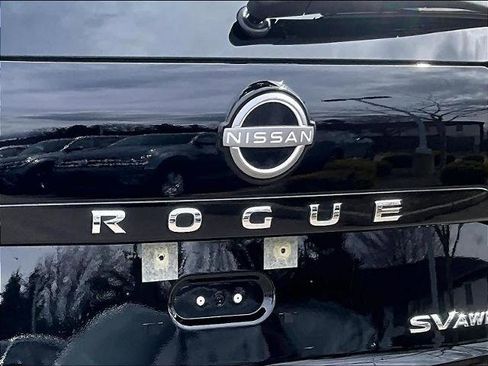 Certified 2023 Nissan Rogue SV AWD/4WD image 27