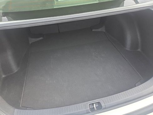 Used 2020 Toyota Corolla XSE image 19