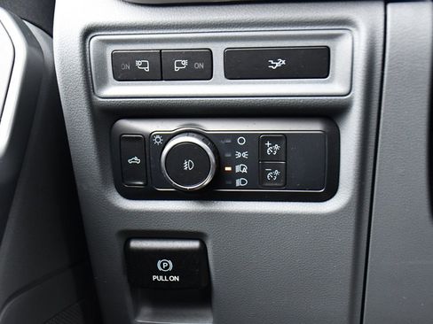 Used 2022 Ford F150 XLT w/ Equipment Group 302A High image 27