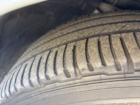 Used 2020 Dodge Challenger R/T image 2