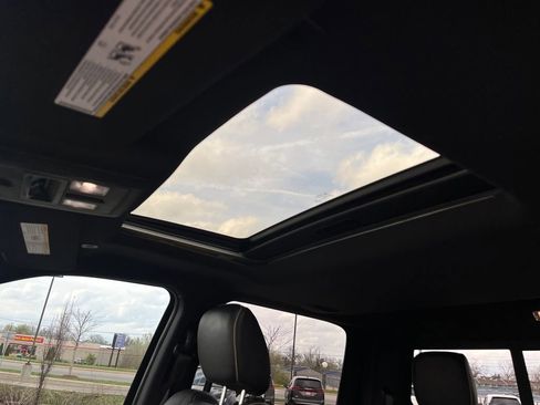 Used 2017 RAM 1500 Limited RWD image 29