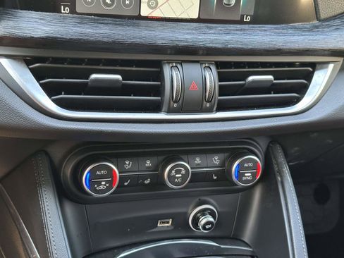Used 2022 Alfa Romeo Stelvio Sprint AWD/4WD image 24