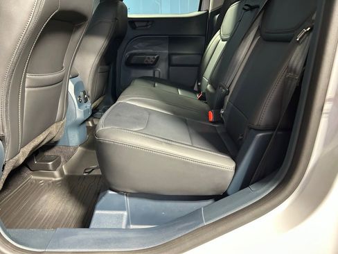 Used 2024 Ford Maverick Lariat w/ Black Appearance Package AWD/4WD image 35