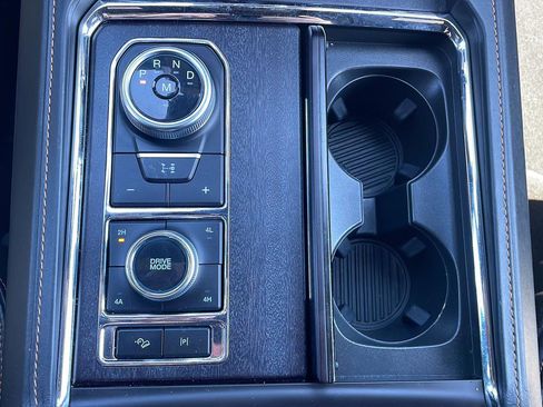 Used 2023 Ford Expedition Max Platinum image 21