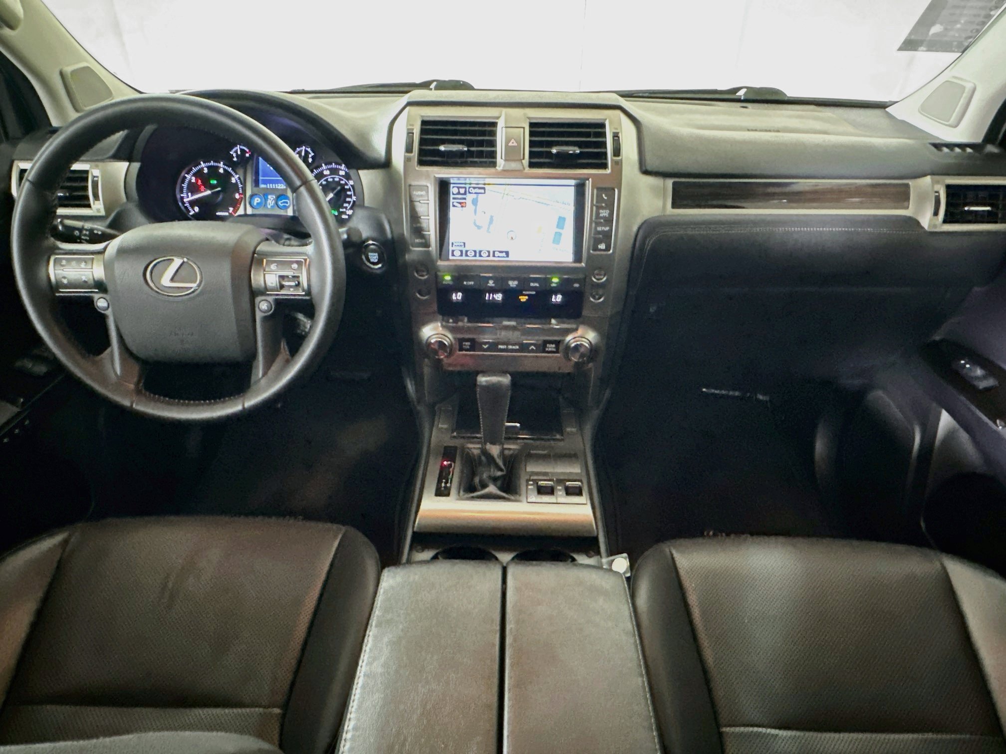 Used 2016 Lexus GX 460 w/ Navigation Package AWD/4WD image 27