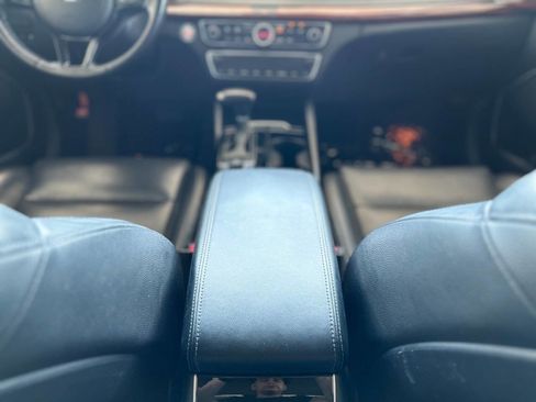 Used 2017 Kia Cadenza Premium FWD image 68