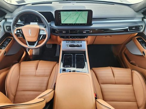 New 2026 Lincoln Aviator Black Label w/ Dynamic Handling Package AWD/4WD image 11